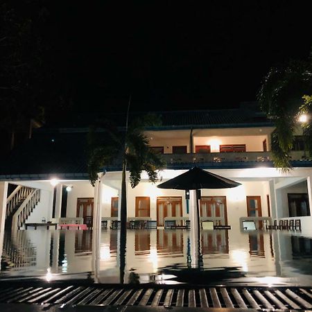 de 5000 m² con 7 habitación/es y 7 baño/s de uso privado, en Yala Tissamaharama Exterior foto
