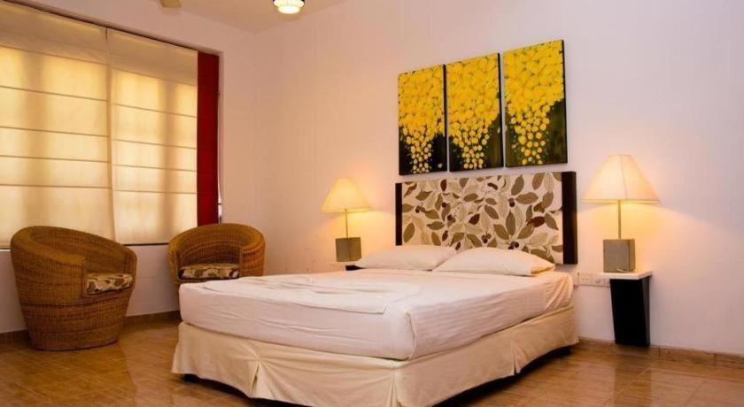 de 5000 m² con 7 habitación/es y 7 baño/s de uso privado, en Yala Tissamaharama Exterior foto