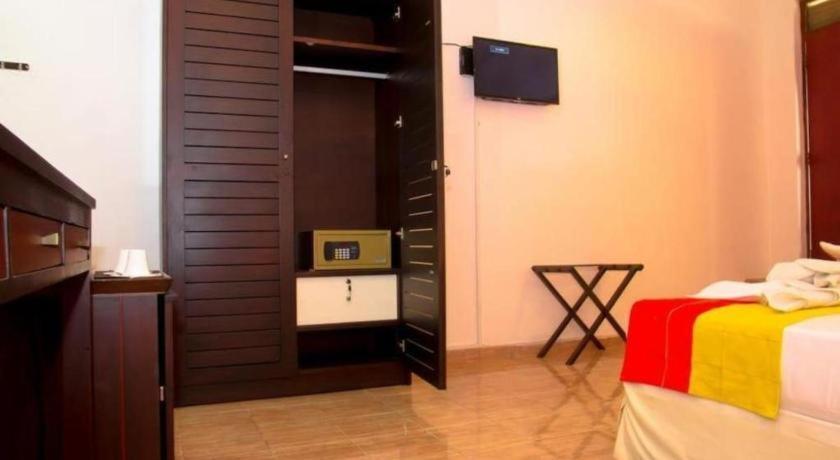de 5000 m² con 7 habitación/es y 7 baño/s de uso privado, en Yala Tissamaharama Exterior foto